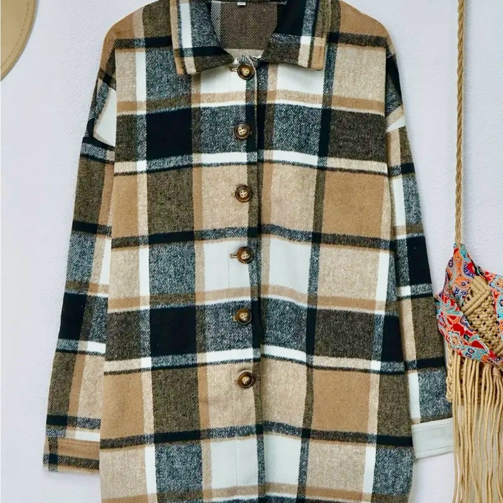 Plaid print Shacket jacket - Picture 2 of 5